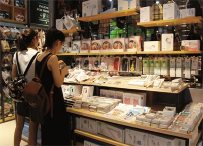 芊薈優(yōu)選快時尚百貨加盟 如何精準定位消費者與優(yōu)化日用百貨銷售策略